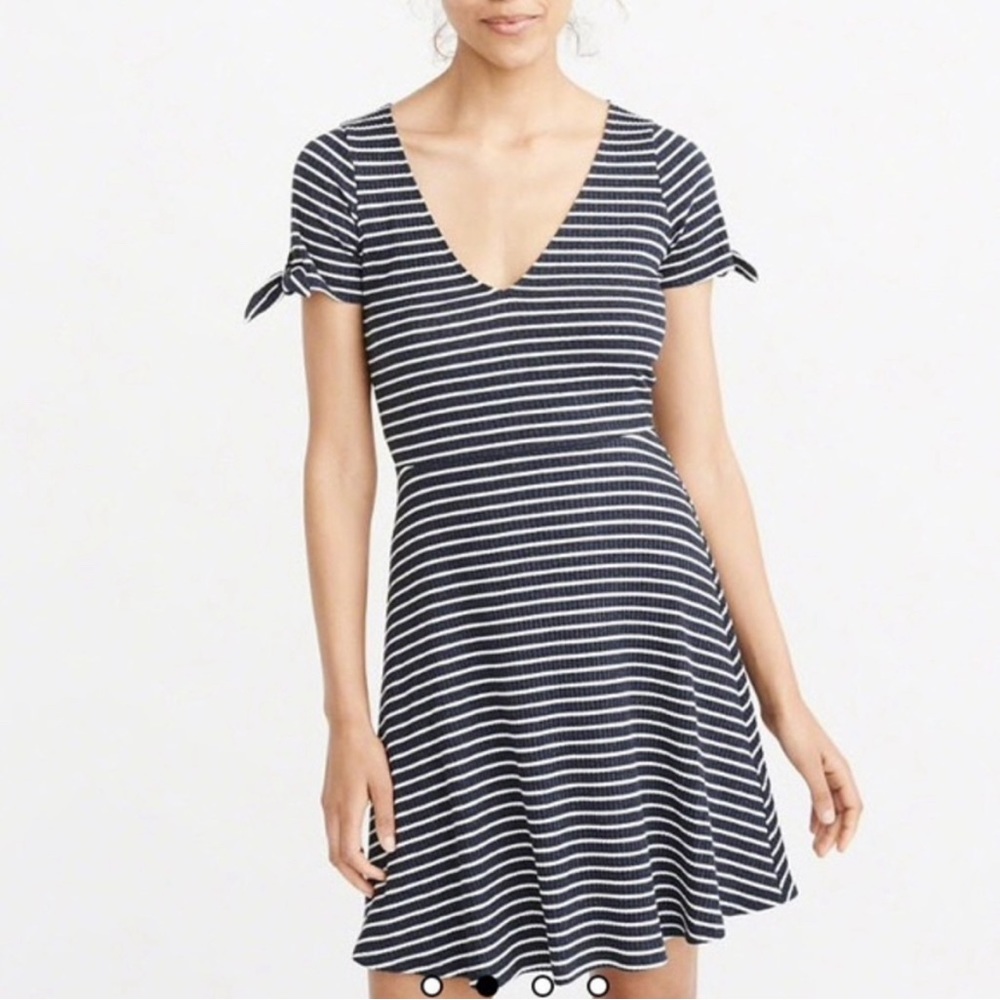 Abercrombie Striped Short Sleeved Skater Dress